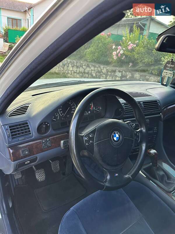 Седан BMW 7 Series 1995 в Теребовле