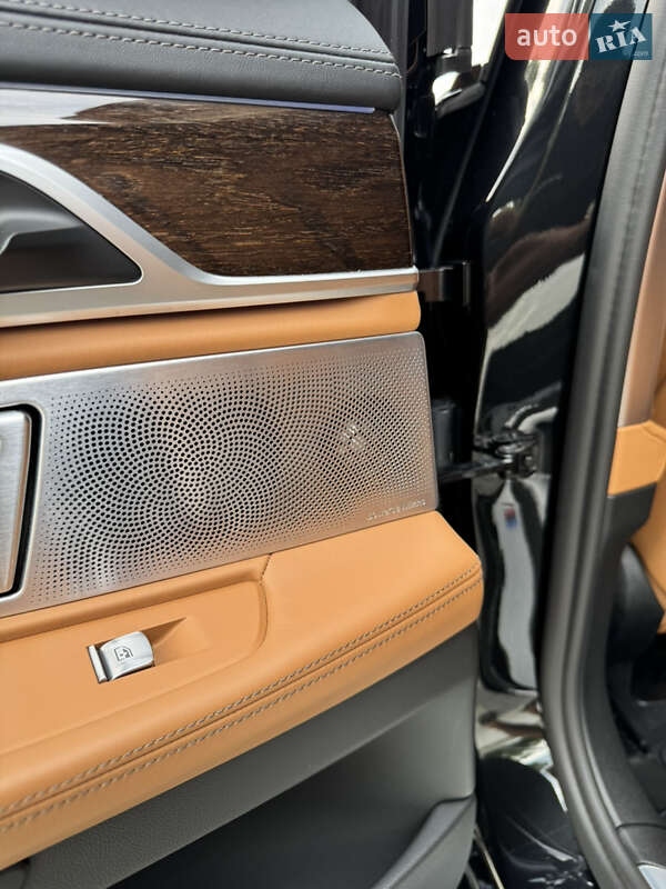 Седан BMW 7 Series 2022 в Мукачево фото 74 Седан BMW 7 Series 2022 в Мукачево