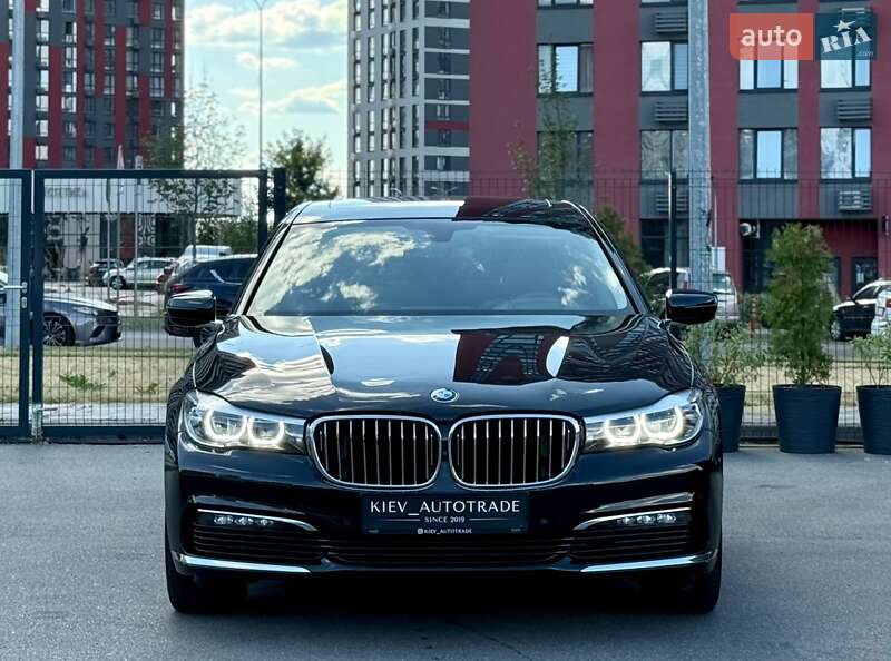 Седан BMW 7 Series 2016 в Киеве