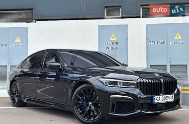 Седан BMW 7 Series 2022 в 
