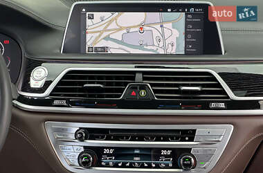 Седан BMW 7 Series 2022 в 