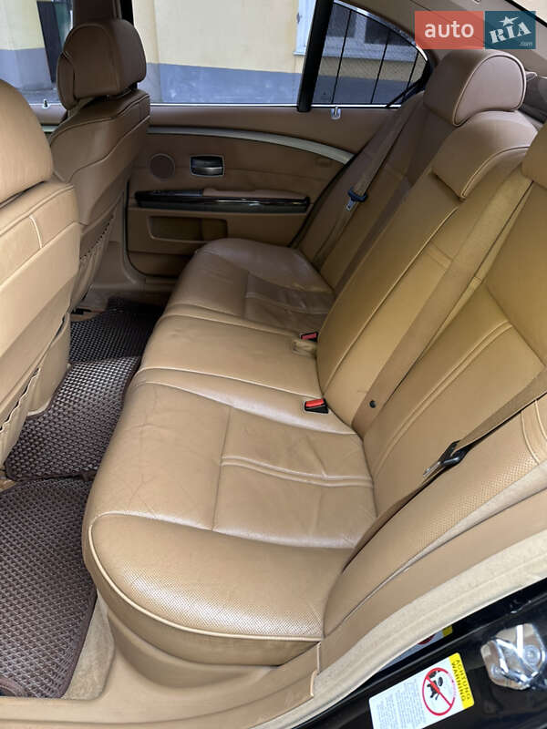 Седан BMW 7 Series 2008 в Радомышле