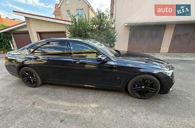 Седан BMW 7 Series 2022 в 