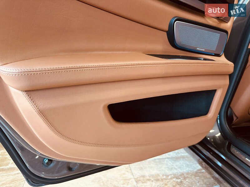 Седан BMW 7 Series 2012 в Киеве