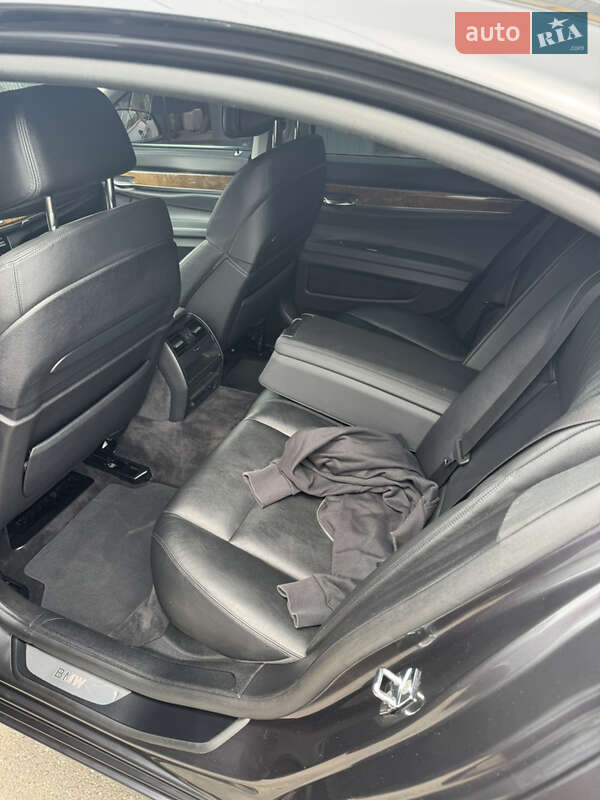 Седан BMW 7 Series 2009 в Бердичеве
