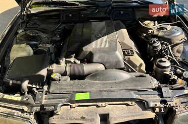 Седан BMW 7 Series 2001 в Одесі