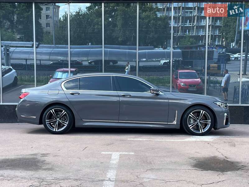 Седан BMW 7 Series 2017 в Києві