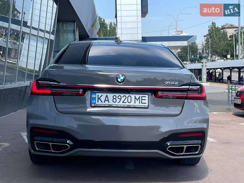 Седан BMW 7 Series 2017 в Києві