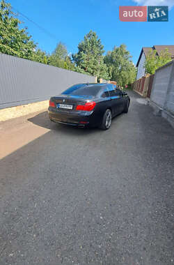 Седан BMW 7 Series 2009 в 