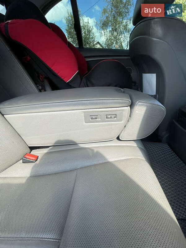 Седан BMW 7 Series 2004 в Чернигове