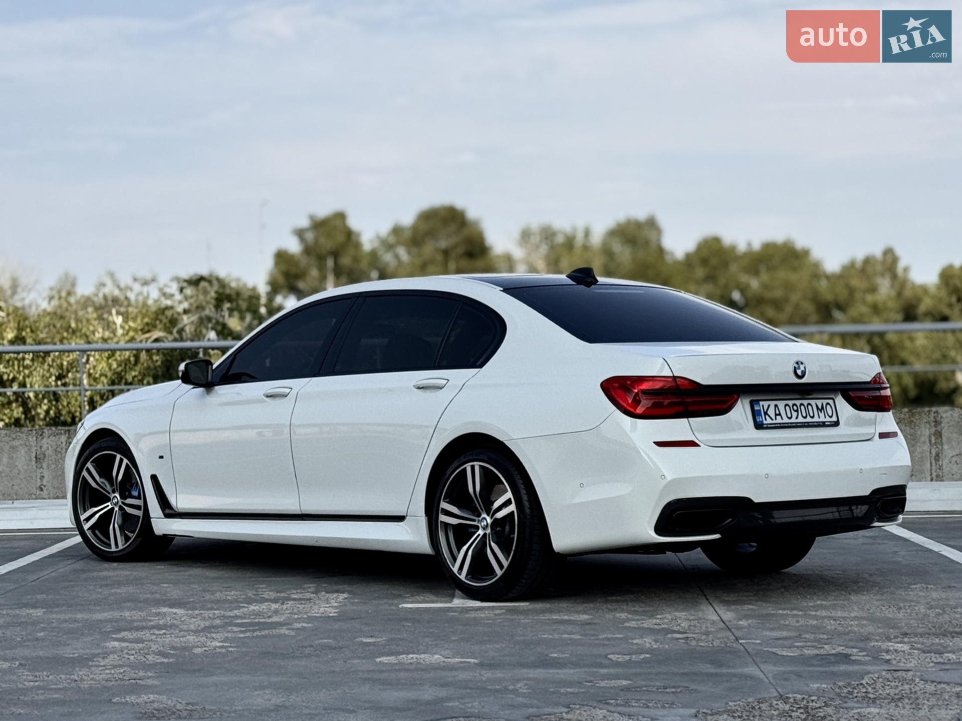 2015 BMW 7er - мініатюра 13