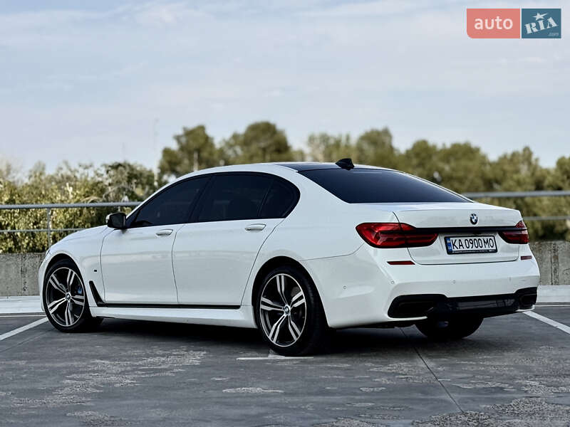 Седан BMW 7 Series 2015 в Киеве фото 13 Седан BMW 7 Series 2015 в Киеве