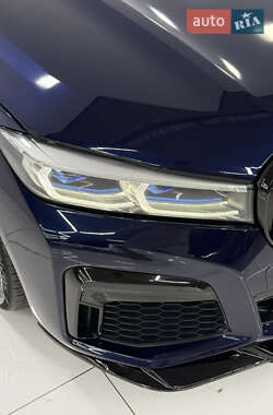 Седан BMW 7 Series 2019 в 