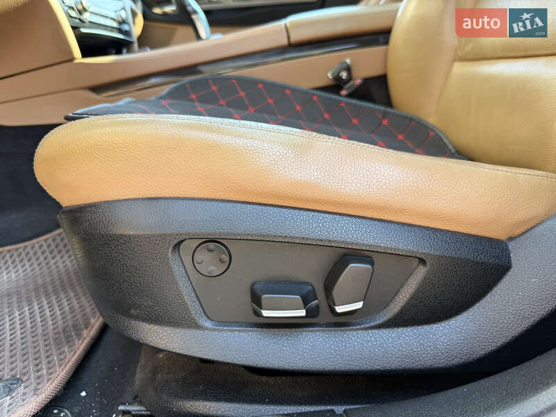 Седан BMW 7 Series 2011 в Одесі