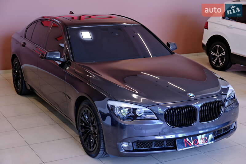 Седан BMW 7 Series 2012 в Одесі