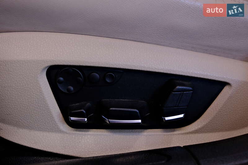 Седан BMW 7 Series 2012 в Одесі