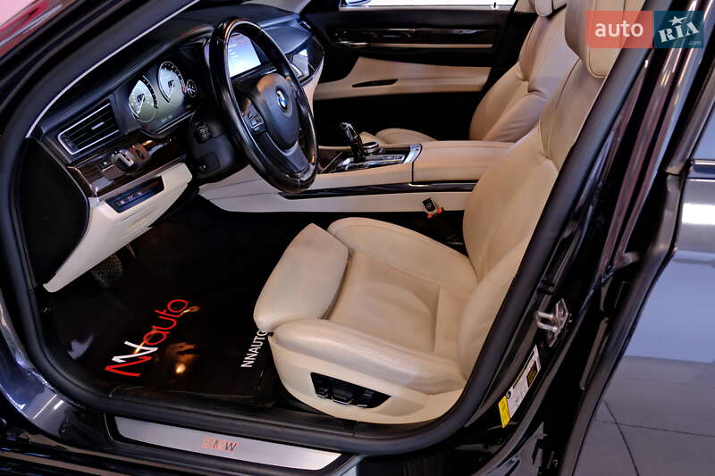 Седан BMW 7 Series 2012 в Одесі