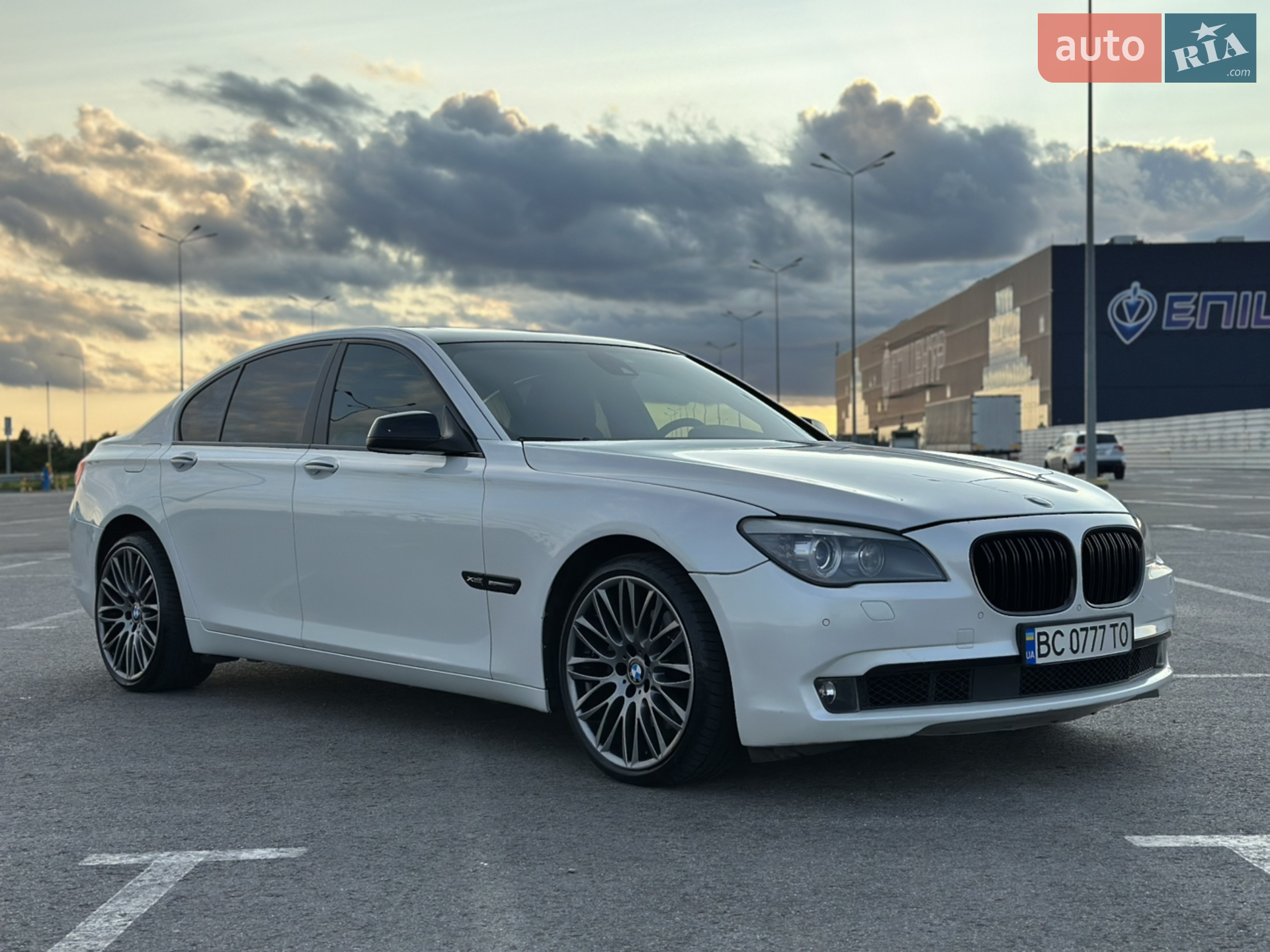 2011 BMW 7er - мініатюра 11