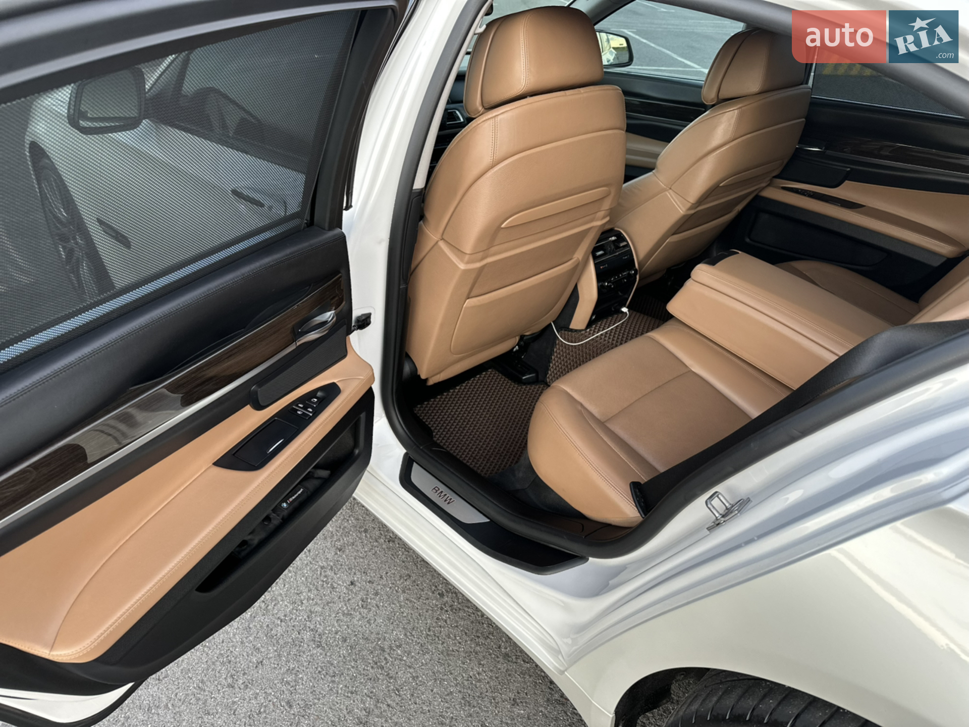 2011 BMW 7er - мініатюра 32