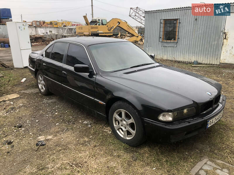 BMW 7 Series 1997