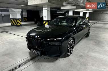 Седан BMW 7 Series 2024 в Дніпрі