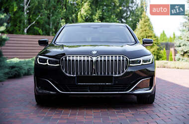 Седан BMW 7 Series 2023 в Киеве