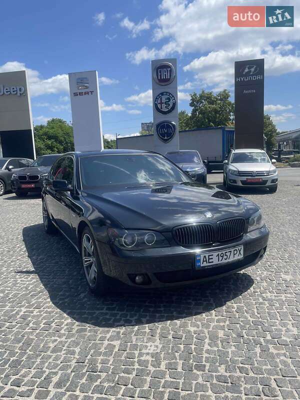 Седан BMW 7 Series 2007 в Днепре