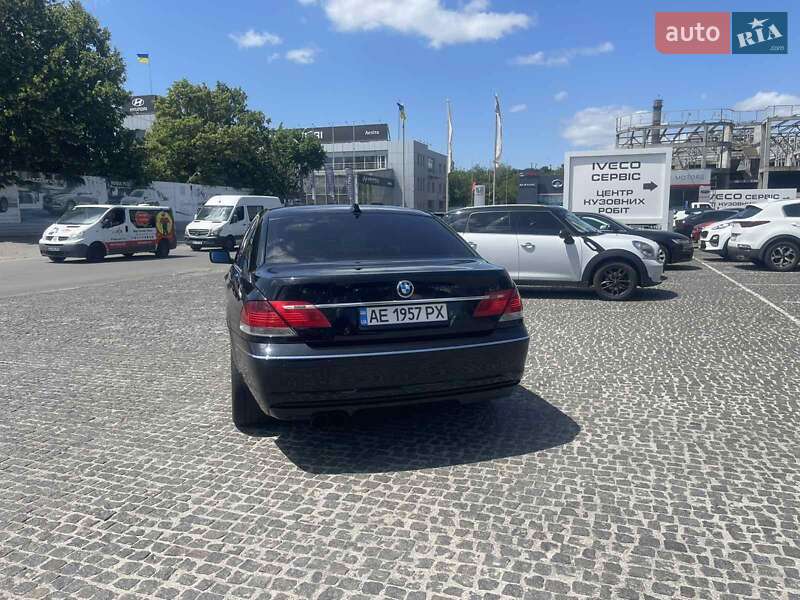 Седан BMW 7 Series 2007 в Днепре