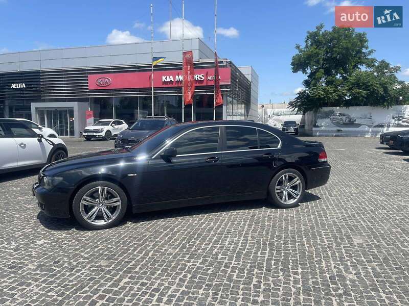 Седан BMW 7 Series 2007 в Днепре