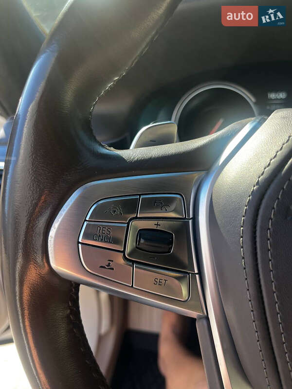 Седан BMW 7 Series 2015 в Первомайську фото 22 Седан BMW 7 Series 2015 в Первомайську