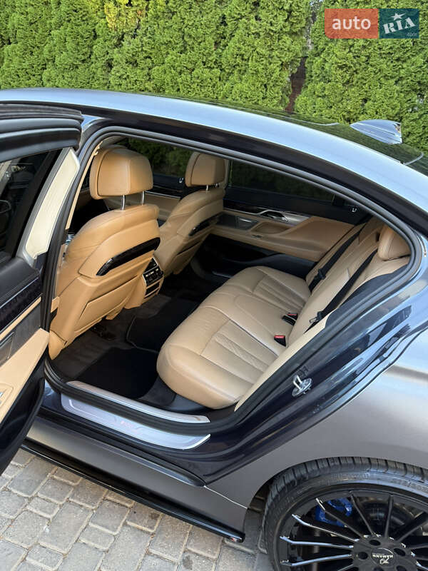 Седан BMW 7 Series 2016 в Одесі