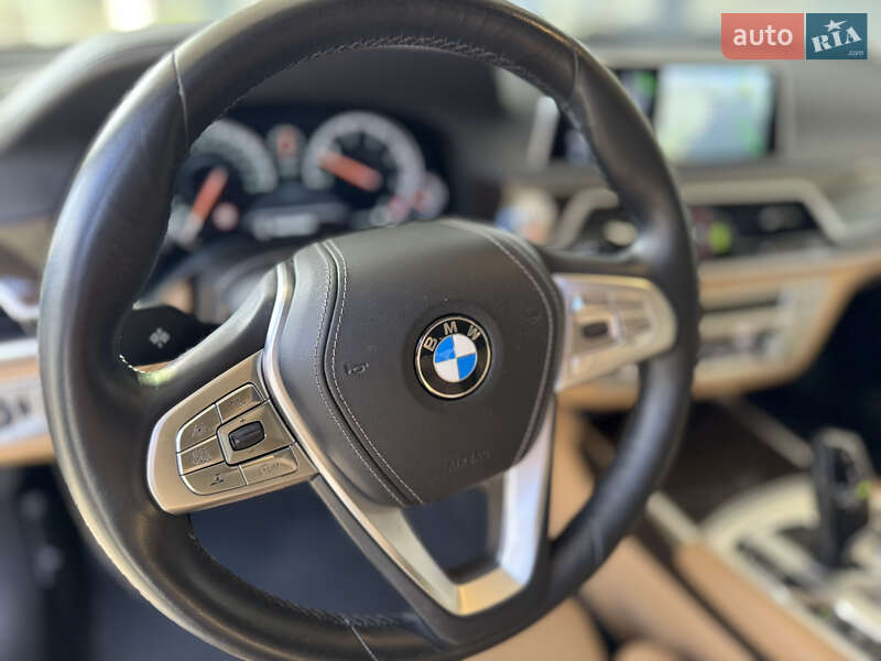 Седан BMW 7 Series 2016 в Ивано-Франковске фото 33 Седан BMW 7 Series 2016 в Ивано-Франковске
