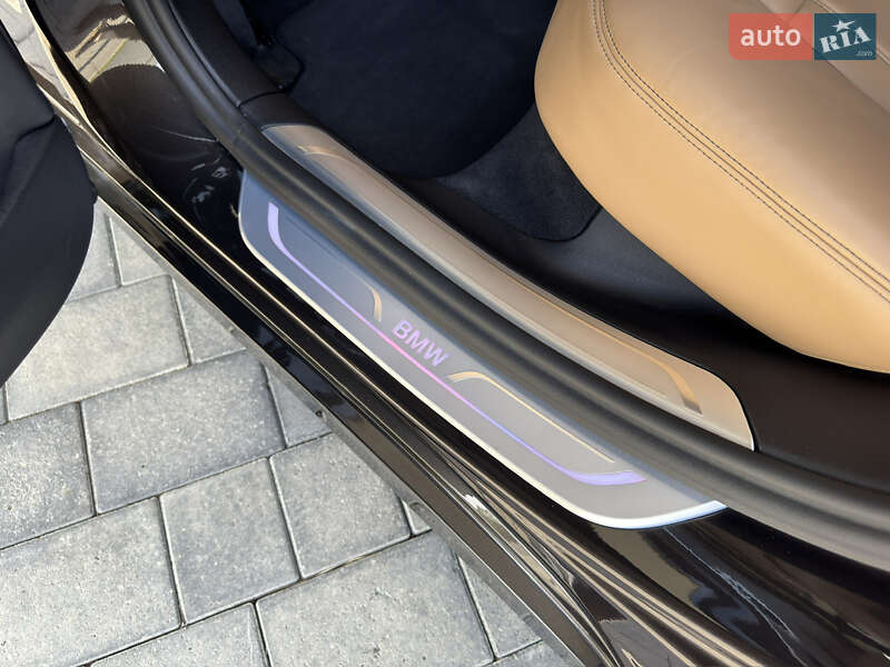 Седан BMW 7 Series 2016 в Ивано-Франковске фото 45 Седан BMW 7 Series 2016 в Ивано-Франковске