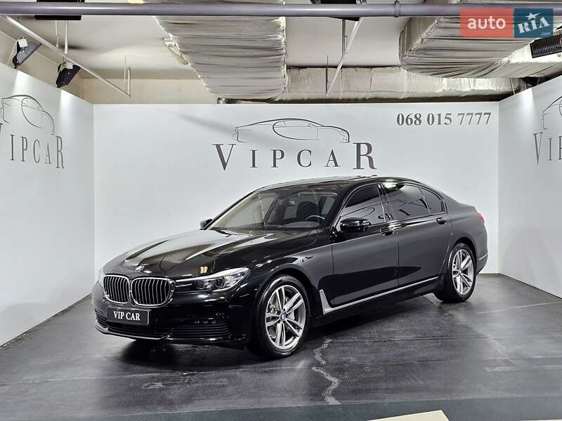 BMW 7 Series 2015