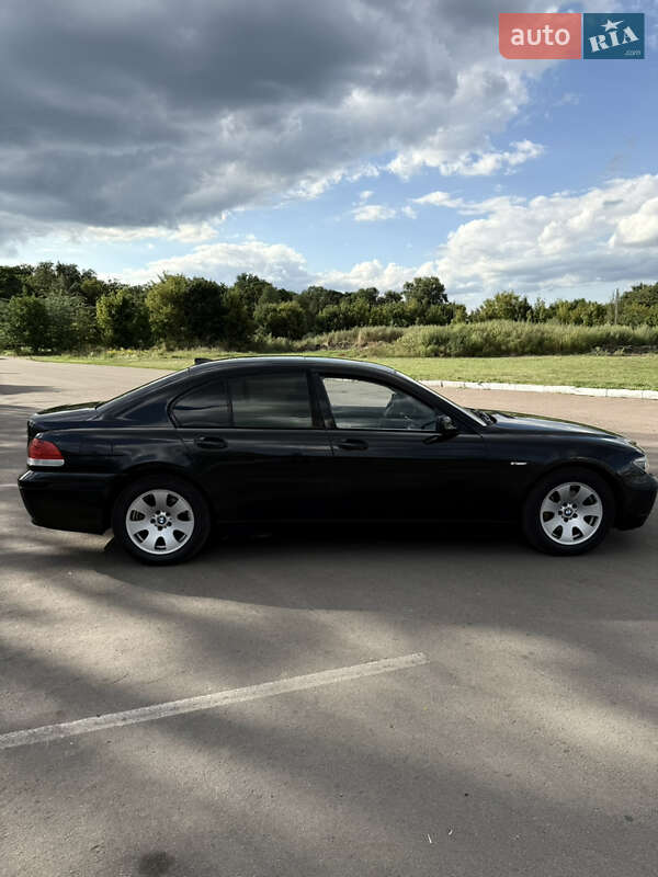 Седан BMW 7 Series 2003 в Прилуках