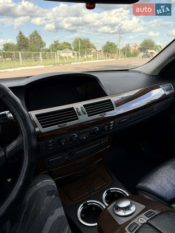 Седан BMW 7 Series 2003 в Прилуках