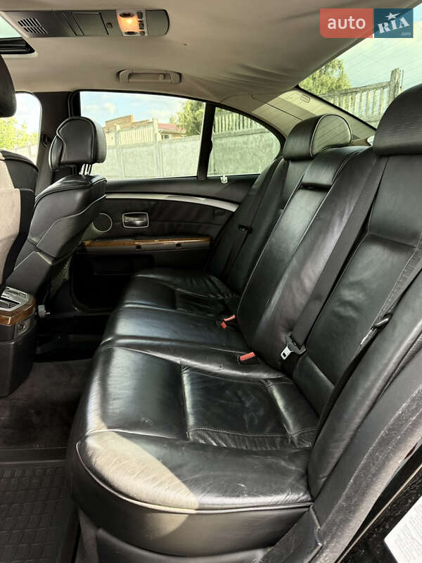 Седан BMW 7 Series 2003 в Прилуках