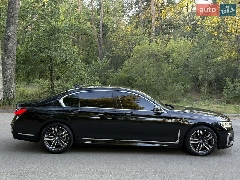 Седан BMW 7 Series 2020 в Києві фото 10 Седан BMW 7 Series 2020 в Києві