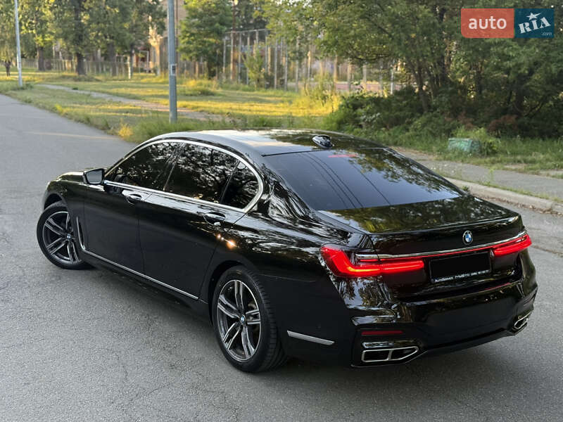Седан BMW 7 Series 2020 в Києві фото 13 Седан BMW 7 Series 2020 в Києві