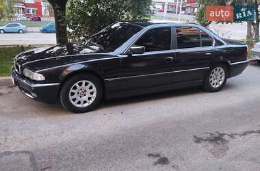 Седан BMW 7 Series 2001 в Киеве