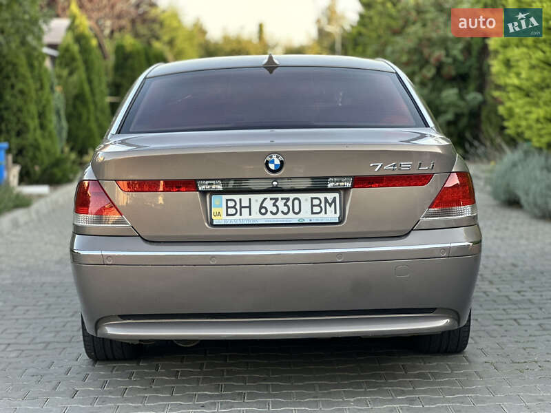 Седан BMW 7 Series 2004 в Одессе