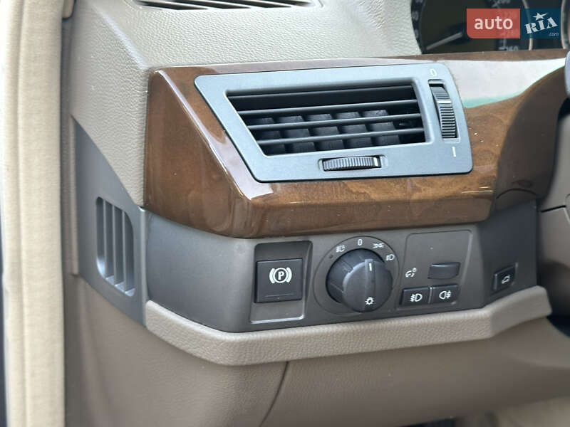 Седан BMW 7 Series 2004 в Одессе