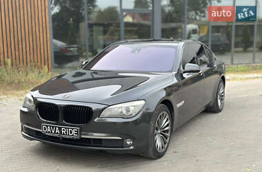 Седан BMW 7 Series 2009 в Березному