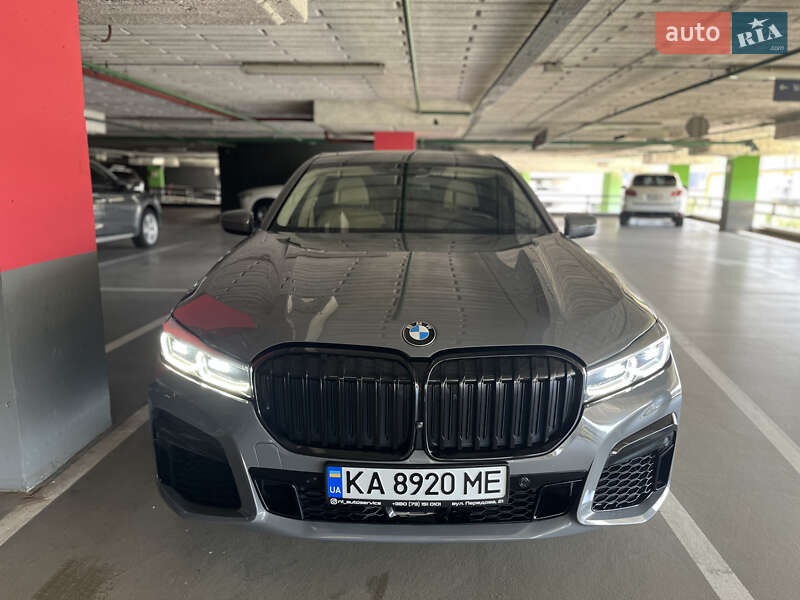 Седан BMW 7 Series 2017 в Киеве фото 26 Седан BMW 7 Series 2017 в Киеве