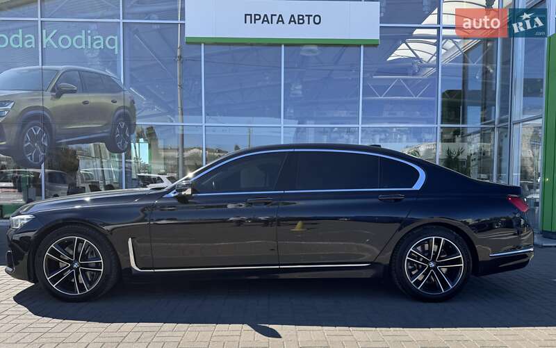 Седан BMW 7 Series 2019 в Киеве