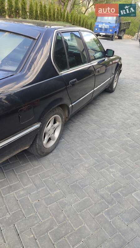 Седан BMW 7 Series 1990 в Бориславе фото 4 Седан BMW 7 Series 1990 в Бориславе
