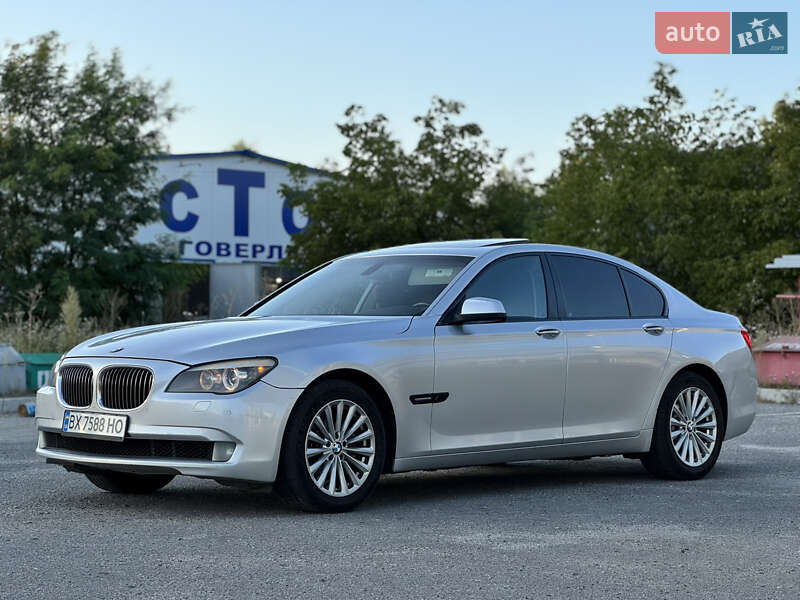 BMW 7 Series 2011