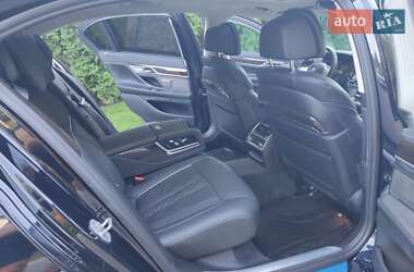 Седан BMW 7 Series 2022 в 