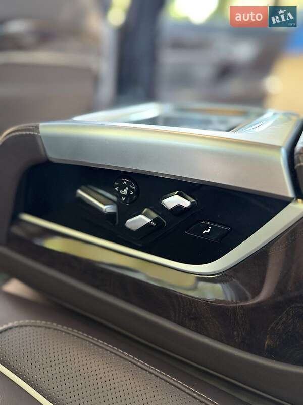 Седан BMW 7 Series 2017 в Тернополе фото 15 Седан BMW 7 Series 2017 в Тернополе