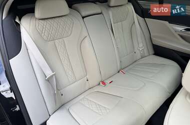 Седан BMW 7 Series 2015 в 